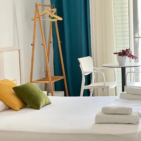 Hotel Comfort Himare