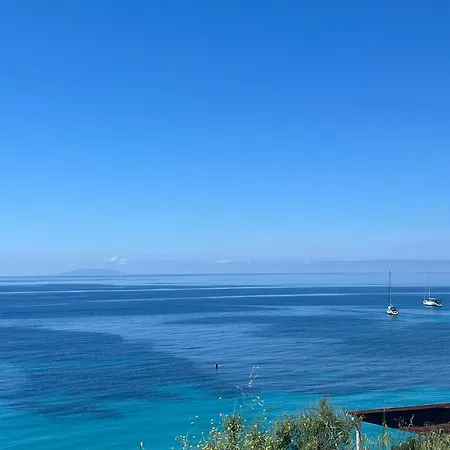Comfort Hotel Himare