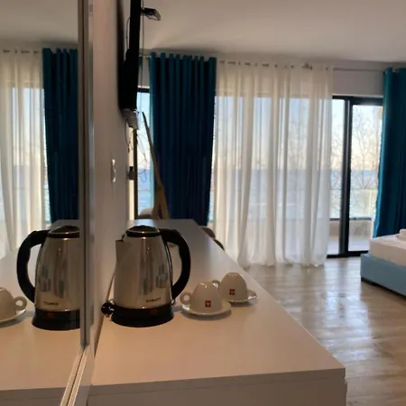 Comfort Himare