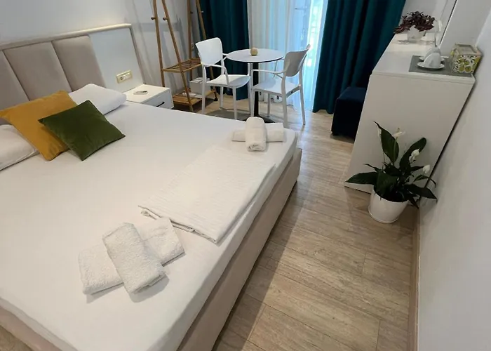 Comfort Hotel Himare